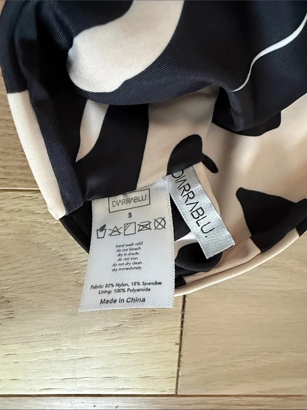 Diarrablu Black & Cream Abstract Tie Bikini